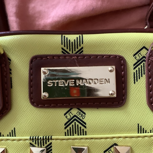 Steve Madden Purse - Picture 2 of 7
